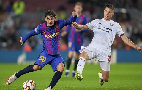 开云官网-纽卡斯尔主场狂攻vs本菲卡穆帅铁阵