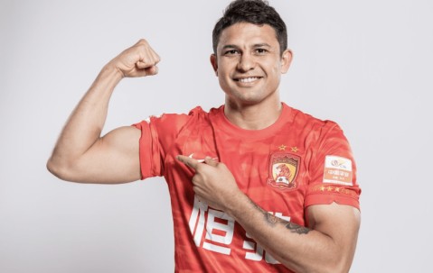 开云体育APP下载-广州队迎全明星赛关键赛；今晨调整名单；话题不断；心理建设被强调的简单介绍