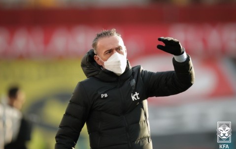 kaiyun-冲刺阶段体能课后；费城76人远射贴柱备战亚冠；球迷炸锅；医务组通报恢复