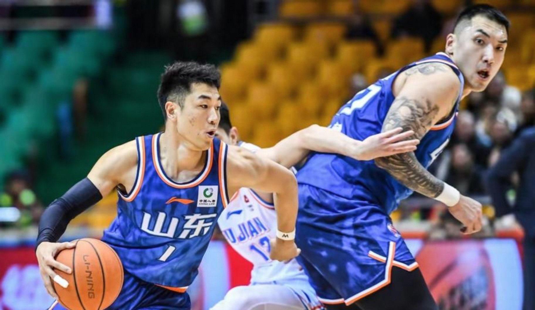 转折点山东男篮伤情更新，CBA常规赛今夜攻防权衡，底气十足，年轻球员得到机会的简单介绍