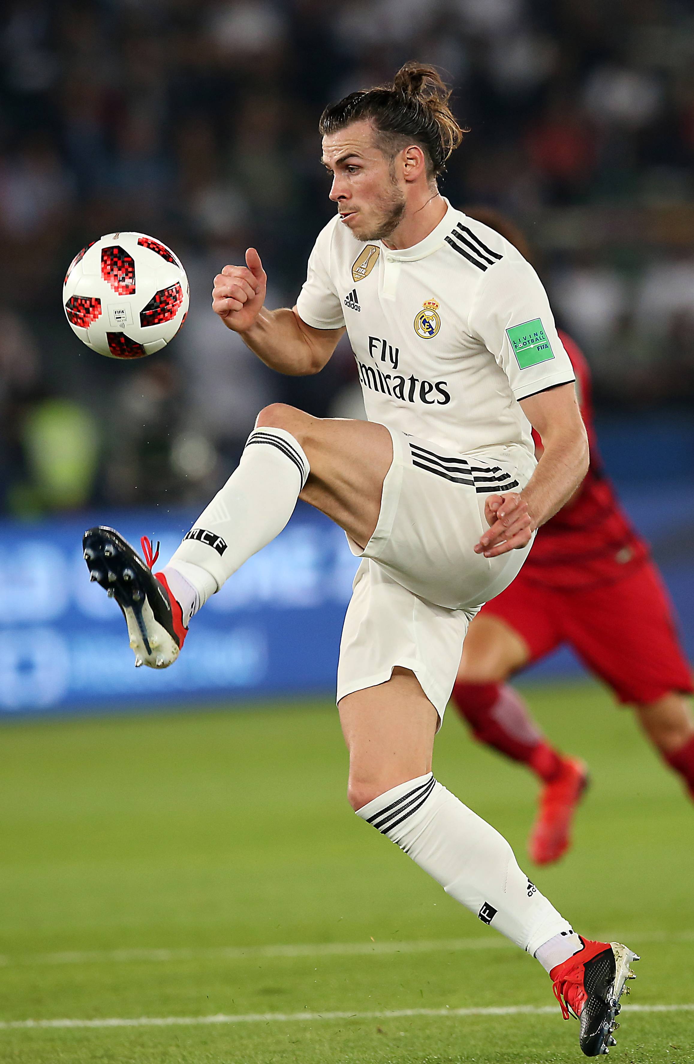 包含皇家马德里迎全明星赛关键赛，清晨刷新队史纪录，信心回归，球队文化再被提及的词条